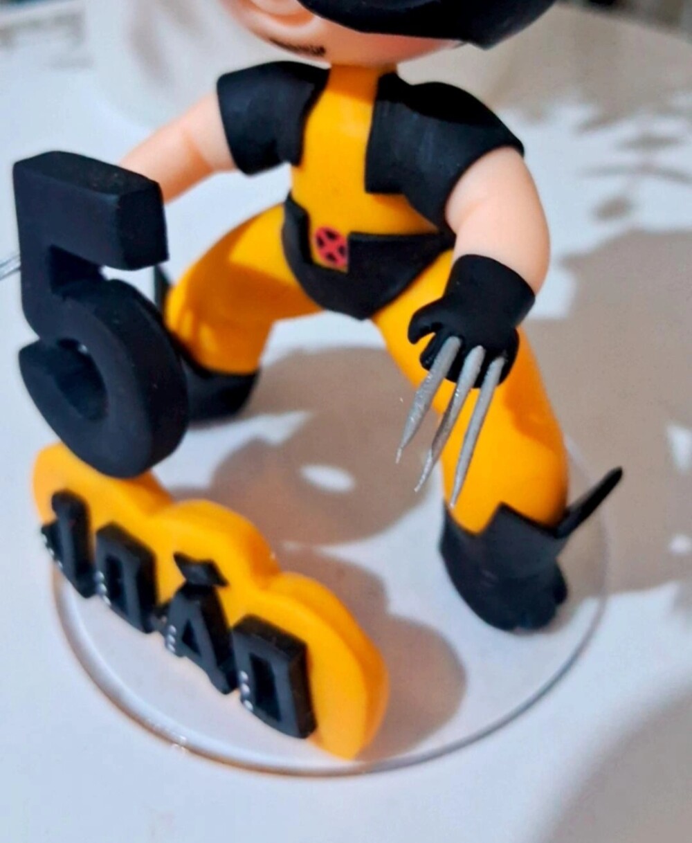 Vela Wolverine em biscuit