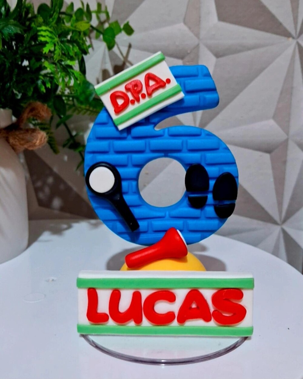 Vela D.P.A. Detetives do prédio azul em biscuit