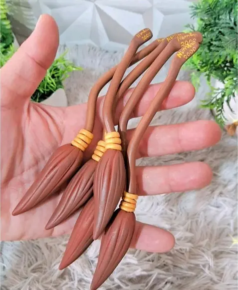 Apliques Nimbus 2000 Harry Biscuit P Personalizados de Luxo