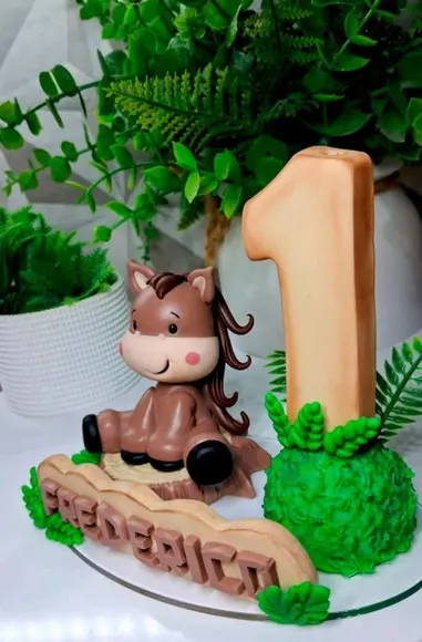 Topo Cavalo Fazendinha em Biscuit