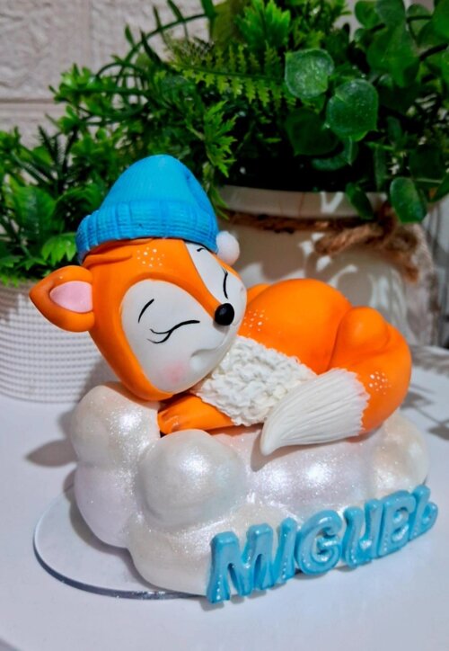 Topo Raposinha em biscuit
