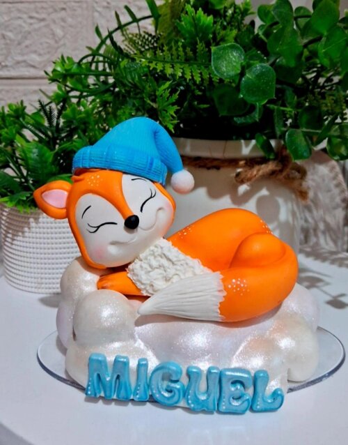 Topo Raposinha em biscuit