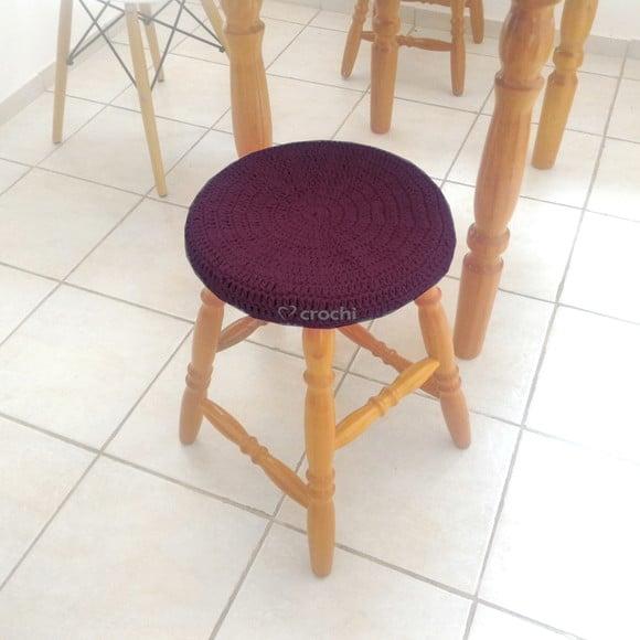 Capinha de Banqueta em Crochê - Bordô 2