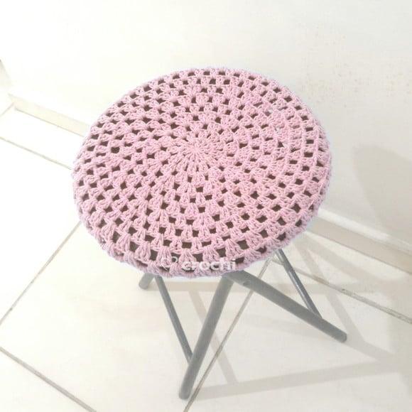 Capinha de Banqueta em Crochê - Rosa Bebê