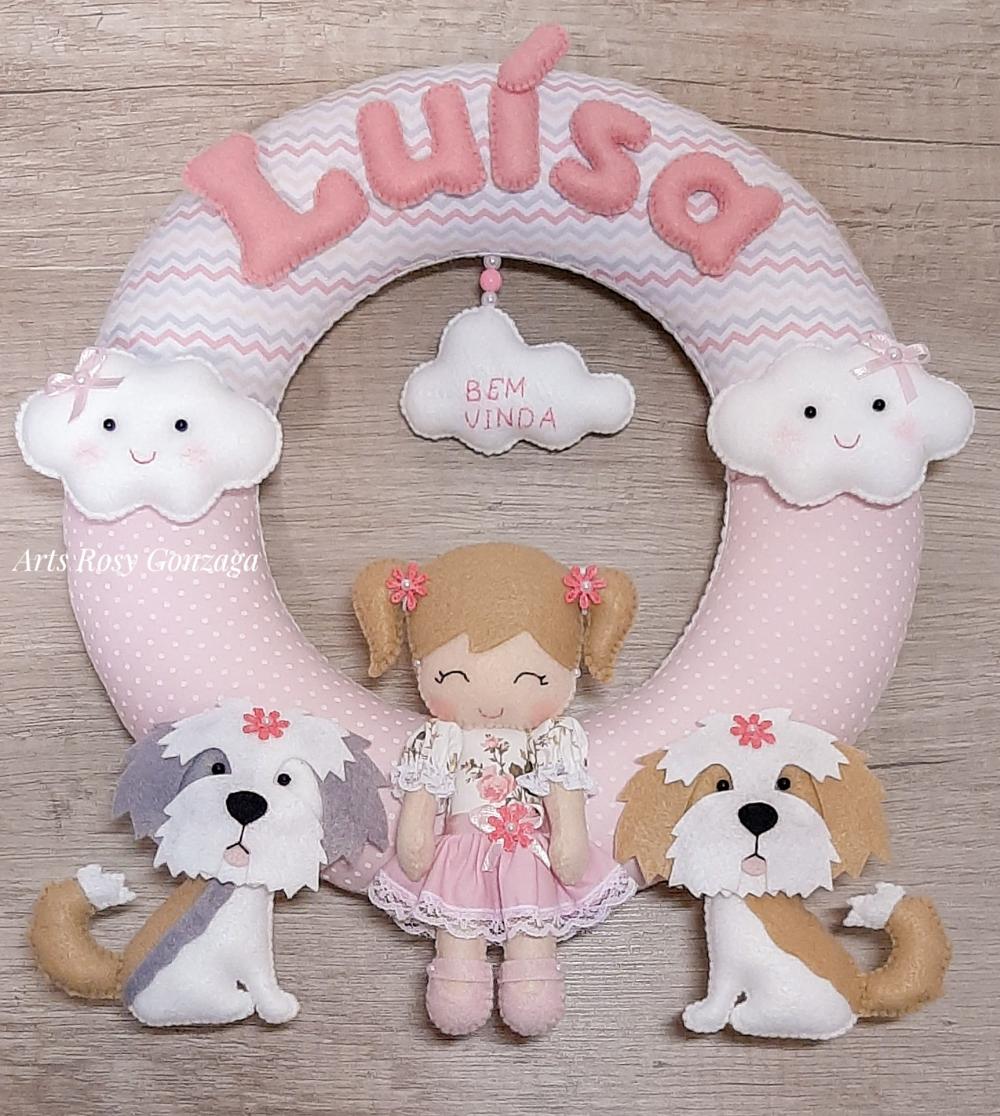 Guirlanda maternidade menina e cachorro - Luísa