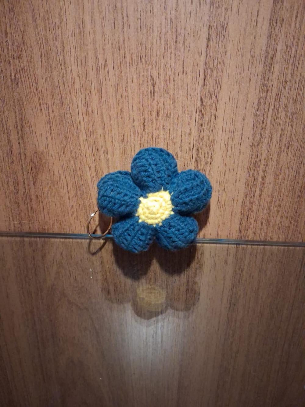 Chaveiro Amigurumi Flor