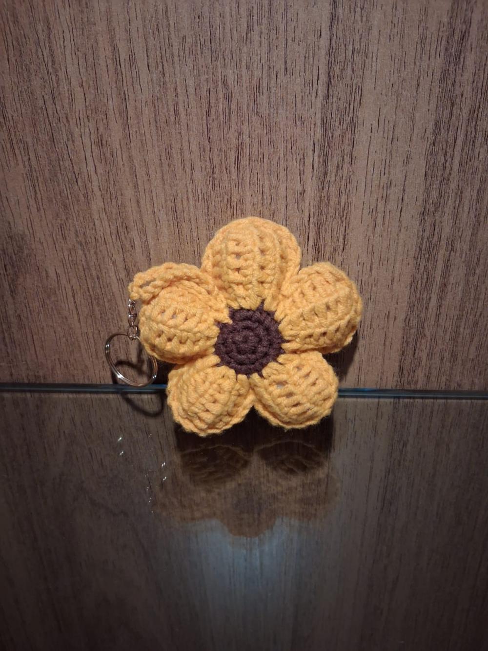 Chaveiro Amigurumi Flor