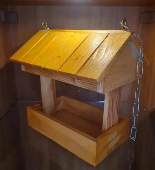 Comedouro para Pássaros ao Ar Livre