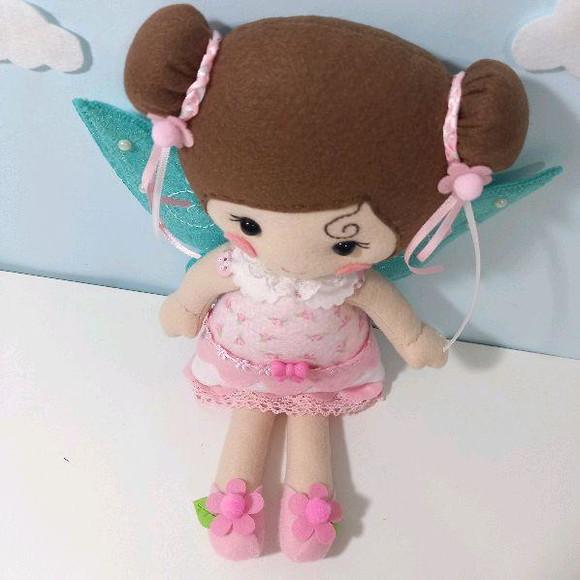 BONECA DE FELTRO AFETIVA FADINHA