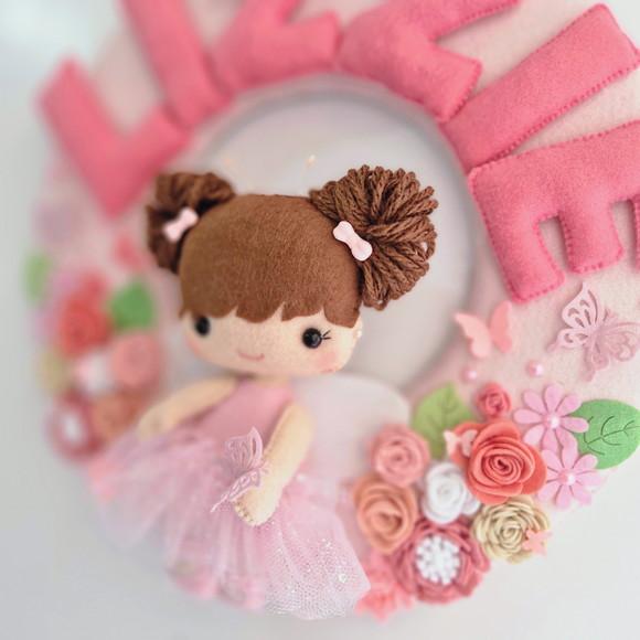 Guirlanda Porta Maternidade Menina e Flores