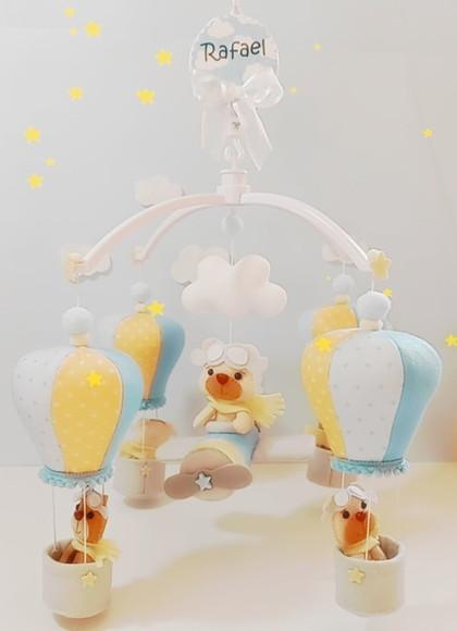 KIT MOBILE DE BERÇO+ENFEITE PORTA MATERNIDADE URSO BALOEIRO