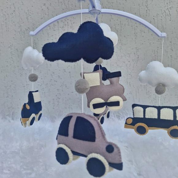 Mobile de Berço Carrinhos de Feltro