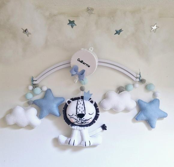 Mobile de Berço Leão - Azul e Branco