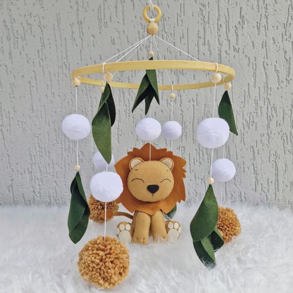 Mobile de Berço Leão Boho Minimalista