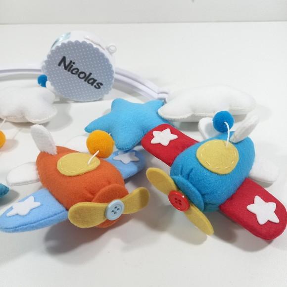 Mobile de Berço Musical Aviões