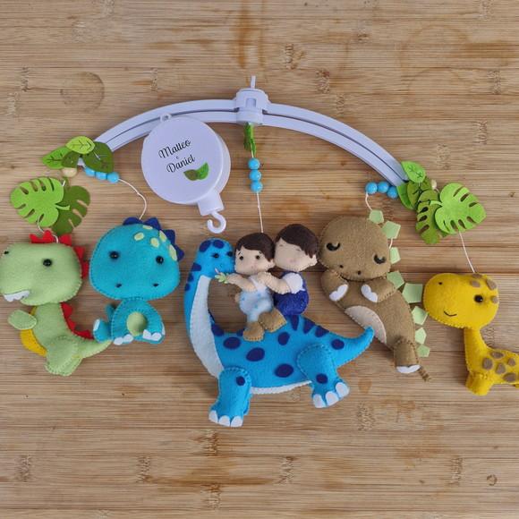 Mobile de Berço Musical Dinossauro - Irmãos