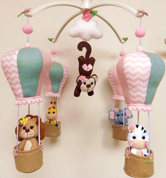 Mobile de Berço Safari Balão Menina Rosa e Cinza