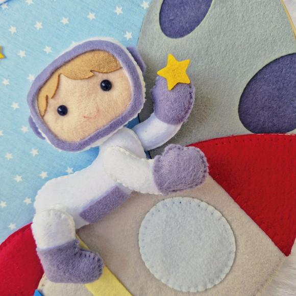 Porta Maternidade Astronauta em Feltro