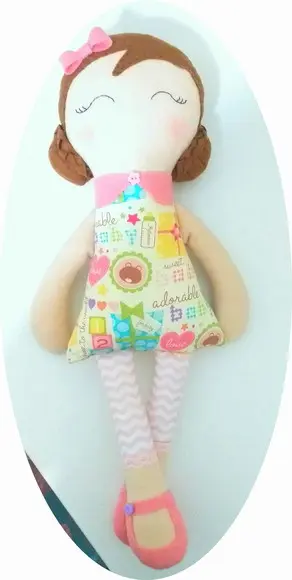 BONECA AFETIVA DE PANO