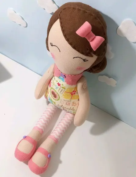 BONECA AFETIVA DE PANO