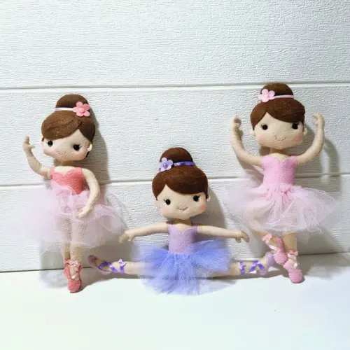 Boneca Bailarina em Feltro