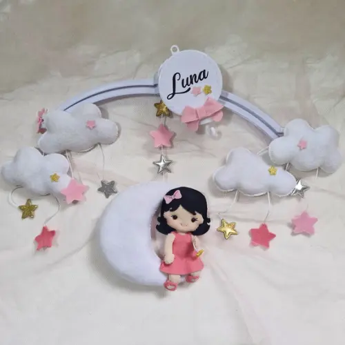 Mobile de Berço Chuva de Amor Lua Estrela-boneca em Feltro