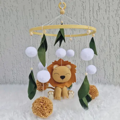 Mobile de Berço Leão Boho Minimalista