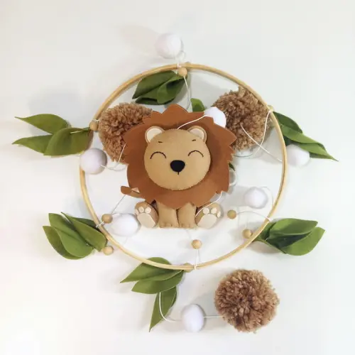 Mobile de Berço Leão Boho Minimalista
