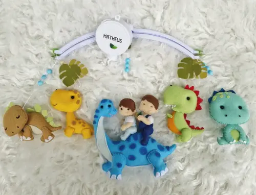 Mobile de Berço Musical Dinossauro - Irmãos
