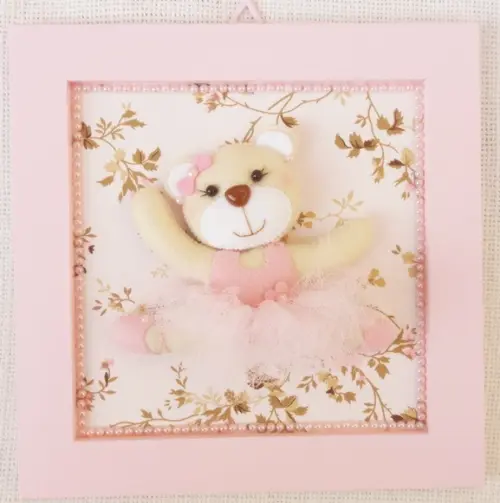 Quadros Ursa Bailarina  cor rosa quarto de bebê