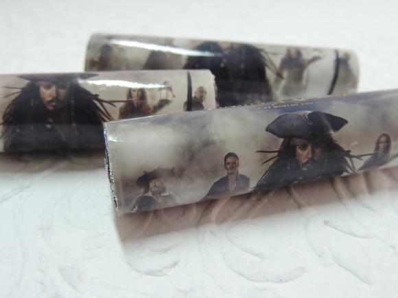 Batom Personalizado - Piratas