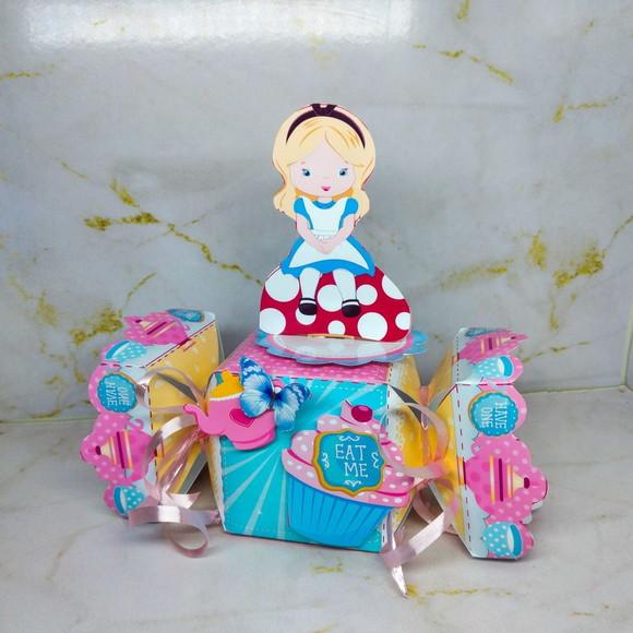 Caixa Bala 3d - Alice no País das Maravilhas