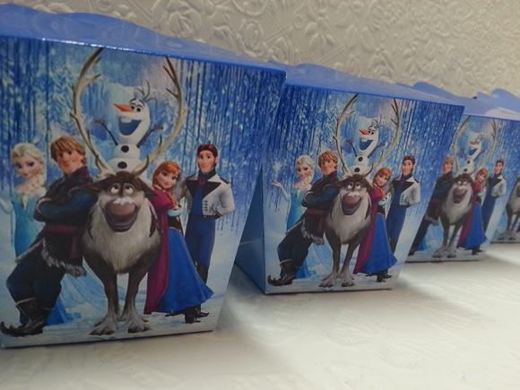 Caixa Sushi - Frozen