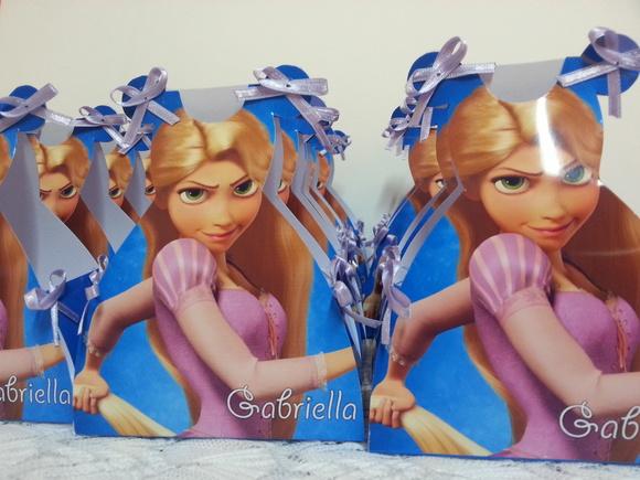 Caixinha Vestidinho Tangled