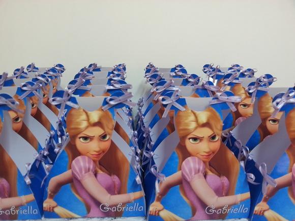Caixinha Vestidinho Tangled