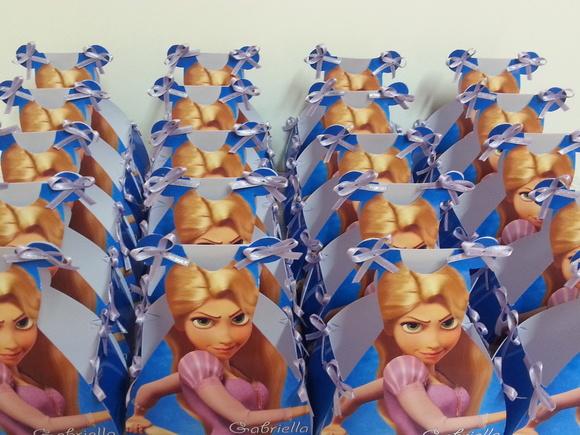 Caixinha Vestidinho Tangled