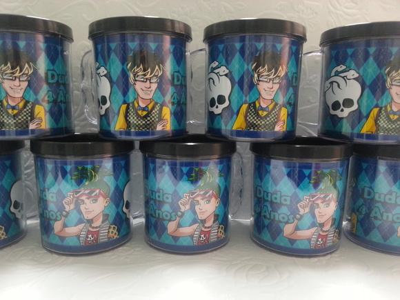 Caneca Monster High - Meninos