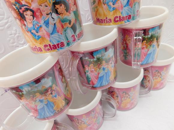 Caneca Personalizada - Princesas