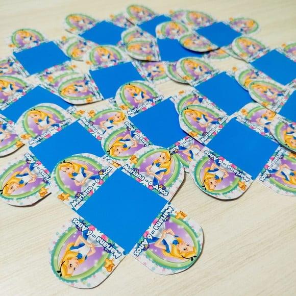 Forminha Personalizada - Alice no País das Maravilhas