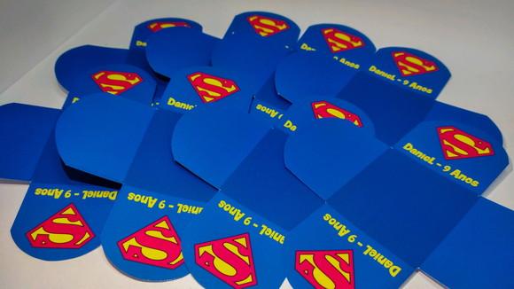 Forminha Personalizada - Superman