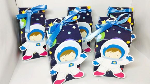 Milk Box 3D - Astronauta