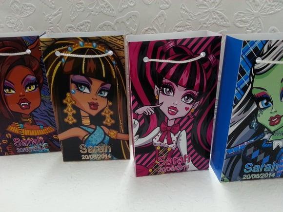 Sacolinha Personalizada - Monster High