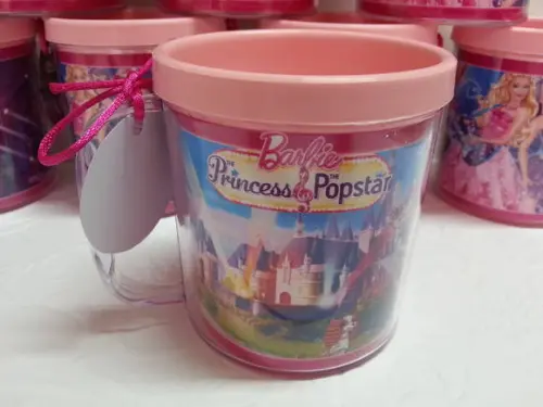 Caneca Barbie a Princesa e a Popstar