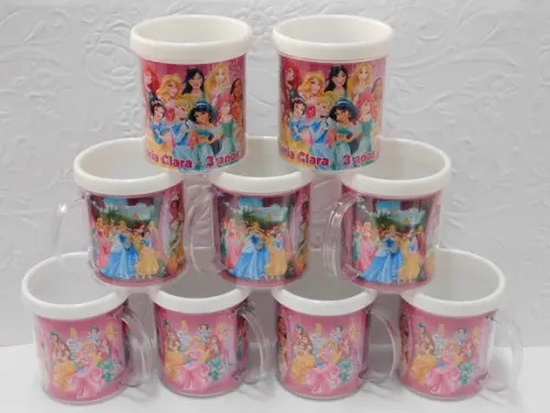 Caneca Personalizada - Princesas