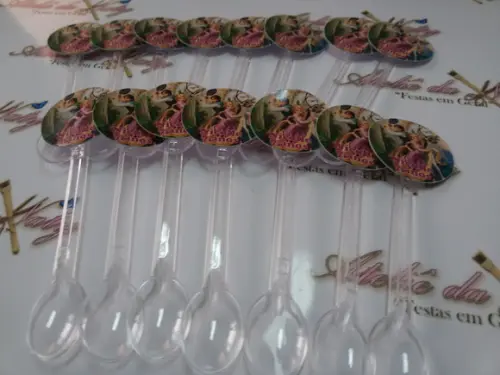 Colherzinhas personalizadas - Tangled