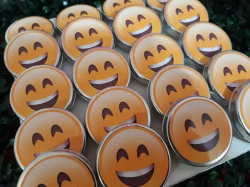 Latinha - Emoji