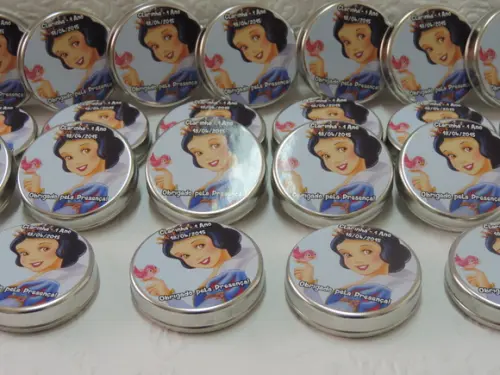 Latinha Branca De Neve
