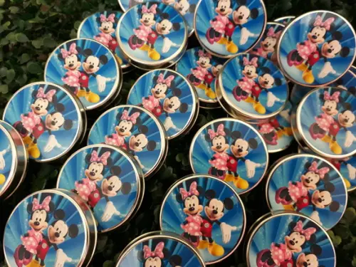 Latinha Mickey E Minnie