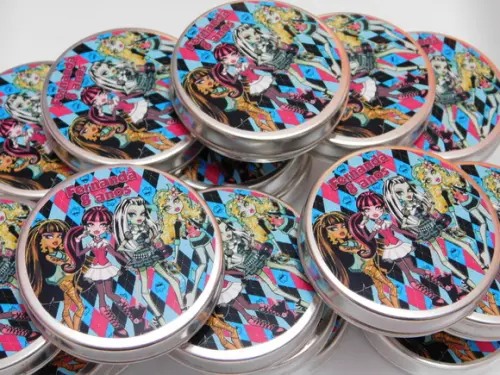 Latinha Monster High