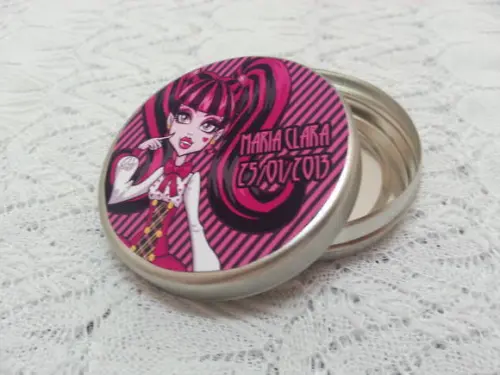 Latinha Monster High